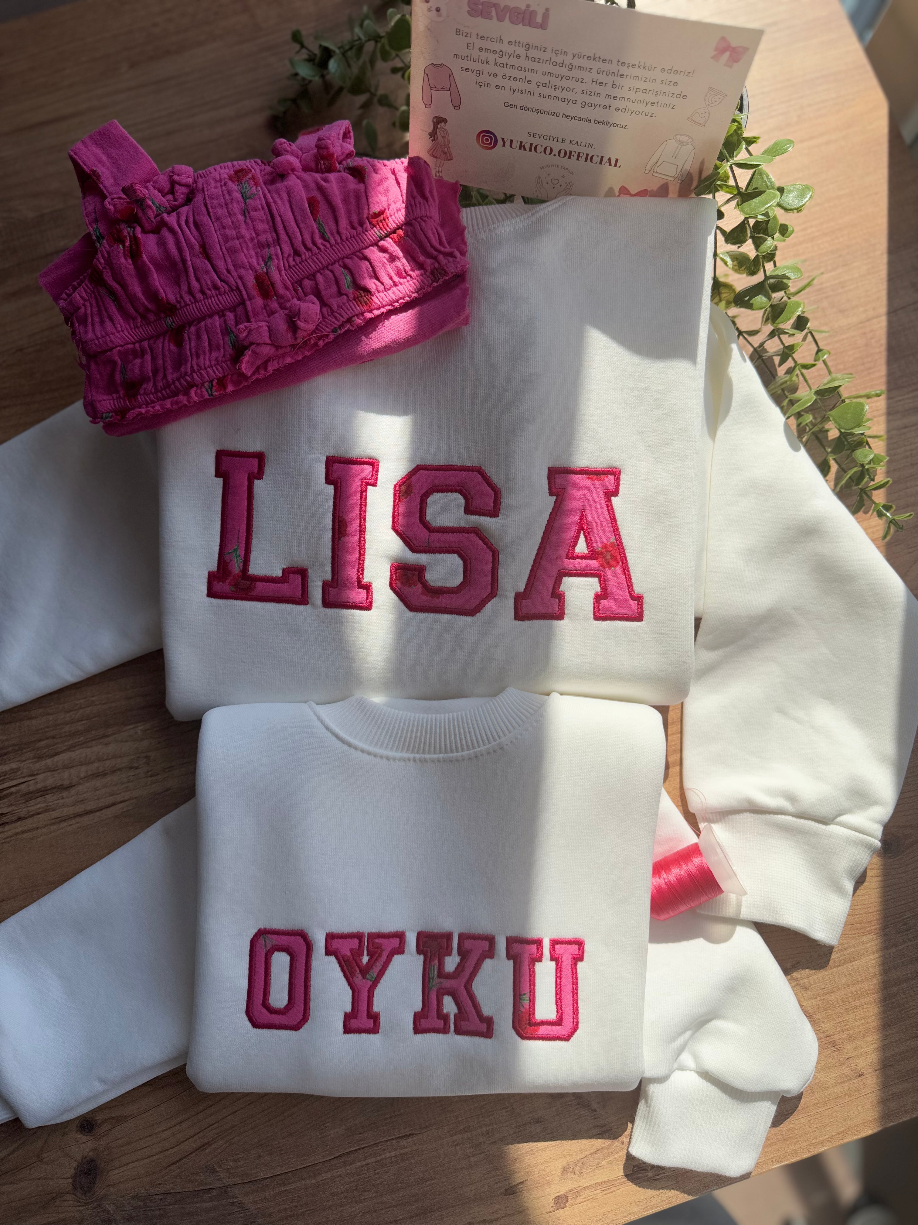 MINI Sweatshirt aus Babykleidung – personalisiert & bestickt – Erinnerungspullover für Kinder